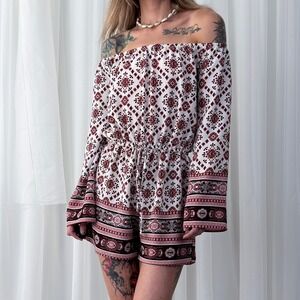 Rue21 Boho Off Shoulder Long Sleeve Romper Size Small